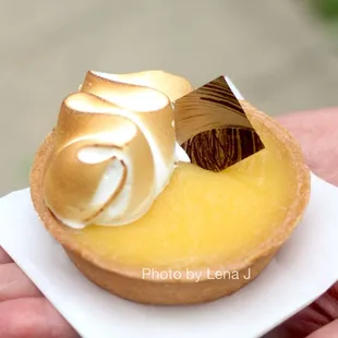 Tarte au Citron ($3.20) - good; lemon curd is quite tart. Crust is a little weird