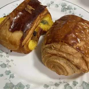 Croissant aux amandes (chocolate)