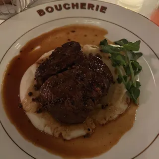 FILET MIGNON AU POIVRE
