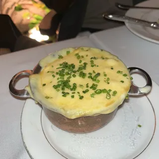 SMOKED GOUDA MACARONI GRATIN