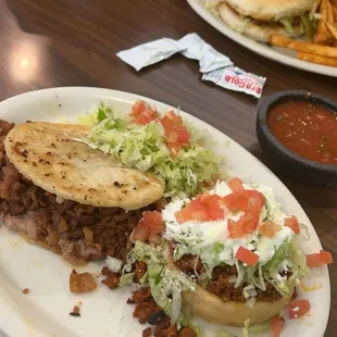 Gordita de chicharrón and chorizo sope