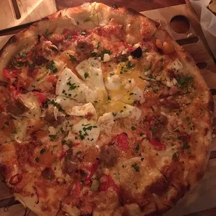 Fallen Angel Pizza with an egg