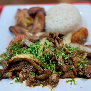 Lomo Saltado
