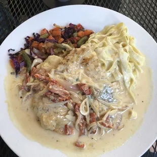 Fettuccine Alfredo
