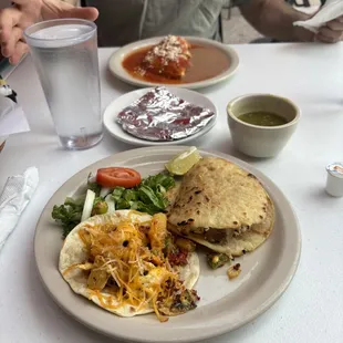 Gordita and breakfst taco