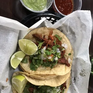 Tacos al pastor