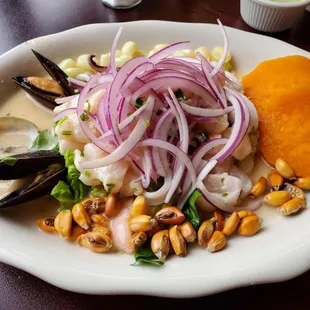 Ceviche Mixto