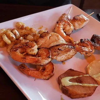 Anticuchos de Mariscos