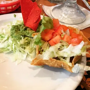 Toastada, Guac salad