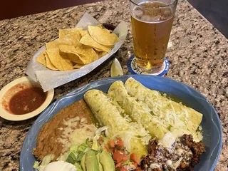 El Lago Mexican Restaurant