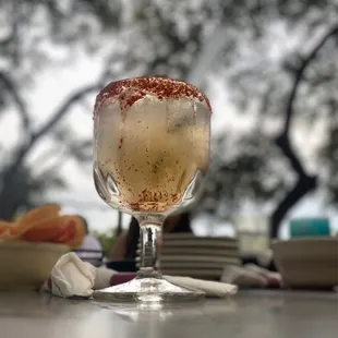 This is a refreshing drink to have "El pepiño"