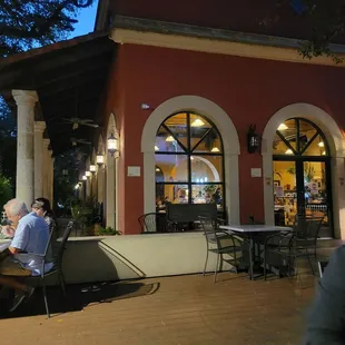 View toward restaurant from the patio