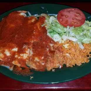 Yolanda&apos;s Enchiladas! Tasty and very filling! Tons of tasty chicken! ;)