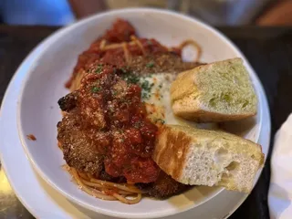 Farina Alto Pizzeria & Bar