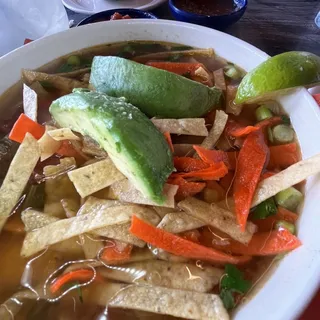 Spicy Chicken Tortilla Bowl Soup
