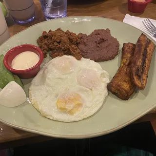 El Tipico Centroamericano