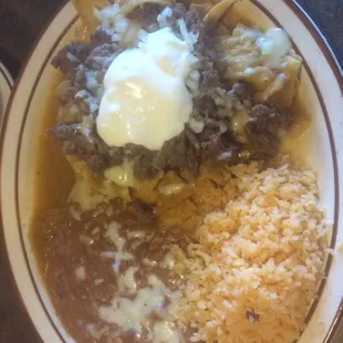 Chilaquiles con asada