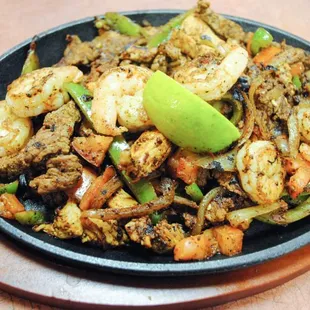 Delicious food,  like mom house.