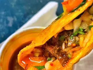 Mi Linda Tierra Taqueria