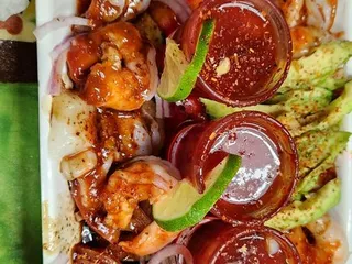 Tacos y Mariscos El Cabezon