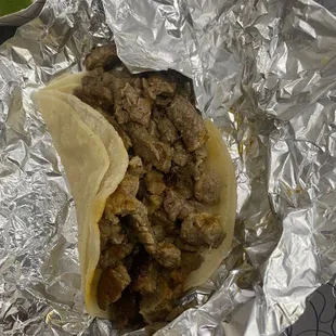 Taco de fajita  Wow !!! Los supe recomiendo están bien buenos y llenadores