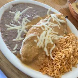 Relleno lunch plate