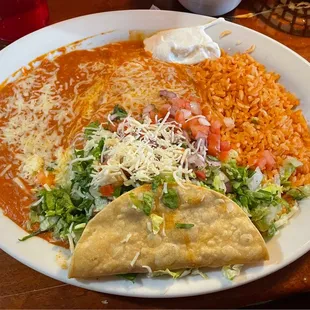 18. One Taco de Carne Deshebrada y One Chile Relleno $15 (1/2023)