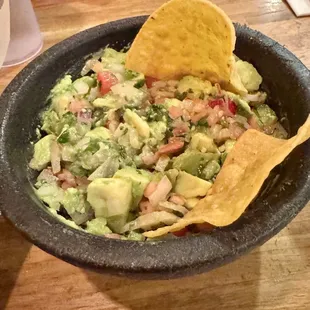 Chunky Mexican Guacamole Dip