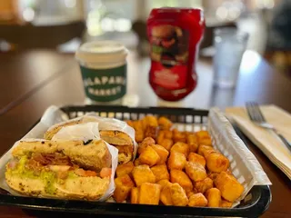 Kalapawai Cafe & Deli - Kapolei