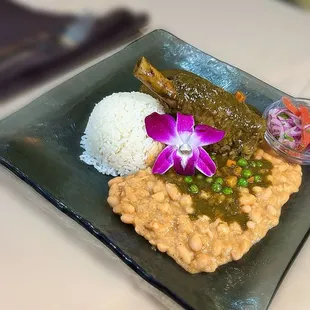 Seco de Cordero con frijoles