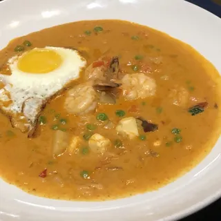 Chupe De Camarones & Pescado