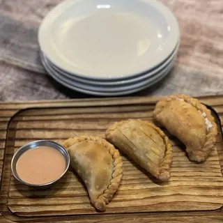 Trio De Empanadas