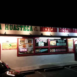 Small place. I tried the carne asada taco. Very good. Two with a medium soda $5.99.