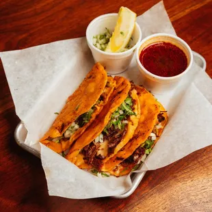 Quesabirra Tacos