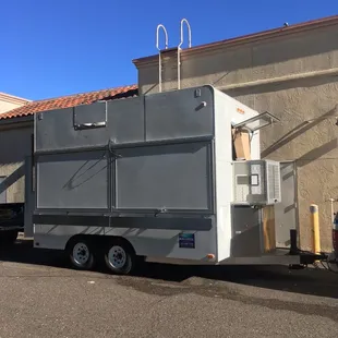 New taco truck la India. Guau. More items in the menu's. More variety. Delicious.