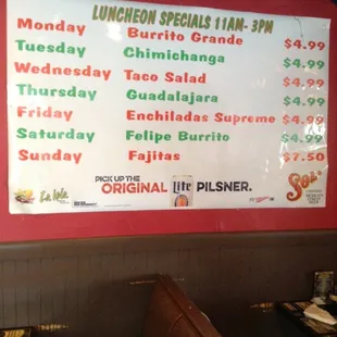 La Isla has food and drink specials every day of the week! Monday&apos;s we have $1 tacos and Miller Lite and Yuengling bottles $2!