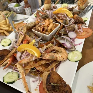 Small seafood platter (can easily feed 4)