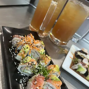 Colinas roll and jasmin tea