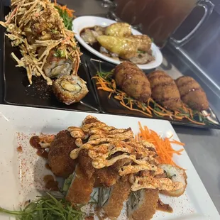 Jasmin tea and sushis