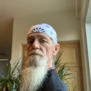 Ronnie B.