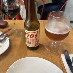 Valduero wine &amp; 1906 spanish beer