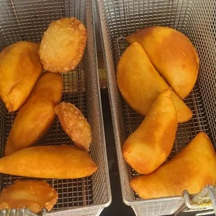 food, dough desserts, donuts