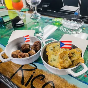 Here are their delicious alcapurria bites and bacalaito bites- totally seasoned to Puerto Rican perfection.