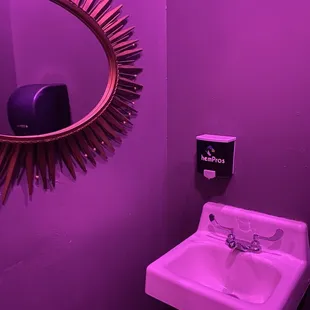 Sink. Everything has a purple tint