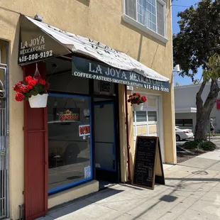 Exterior 8/23/23