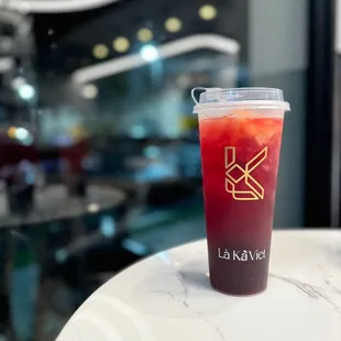 Peach Hibiscus Oolong Tea with hibiscus jelly
