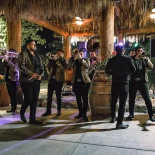 La Katrina Outdoor Venue @venuelakatrina
#bakersfield #venue #weddingvenue #wedding #weddinginspiration #quinceañera #outdoors