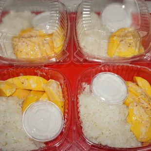 Sweet mango w/ sticky rice