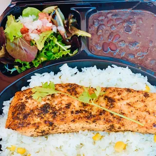 **Lemon Pepper Salmon Lunch