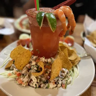 La Laguna Mariscos & Sushi